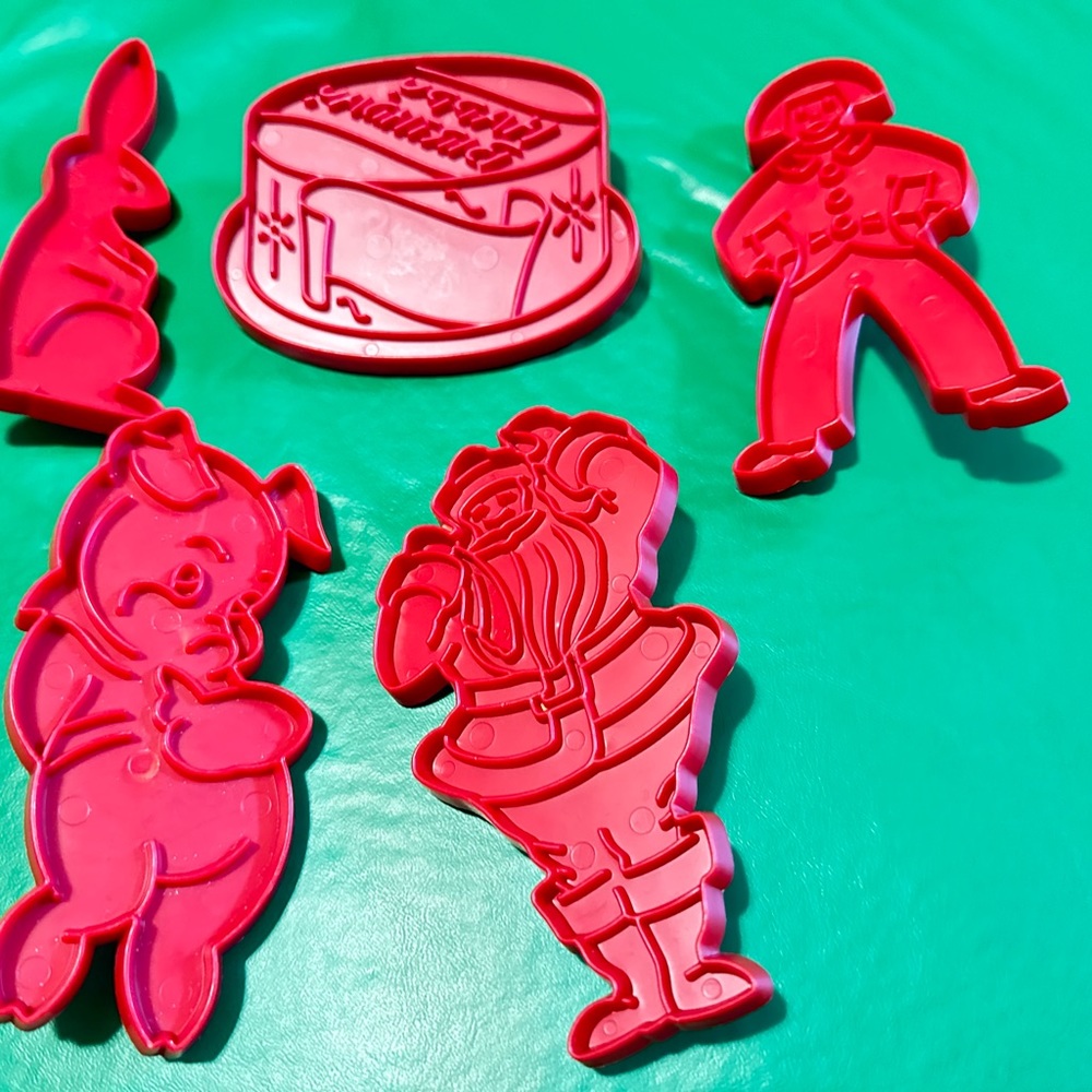 Vintage Tupperware Cookie Cutters